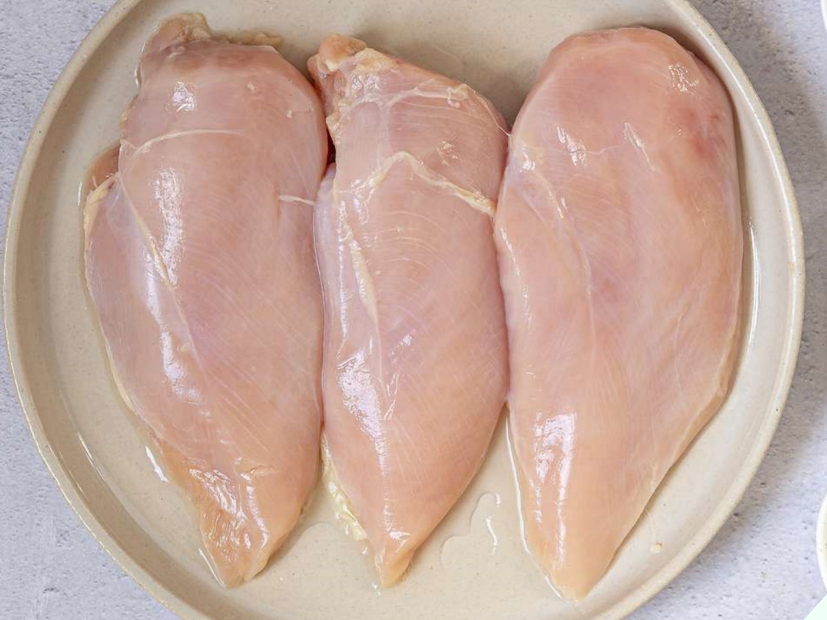 Con gà có 1 phần thịt được ví là “kho đạm” nhưng ít người biết mua ăn, 50.000đ được đĩa đầy ú ụ - 1
