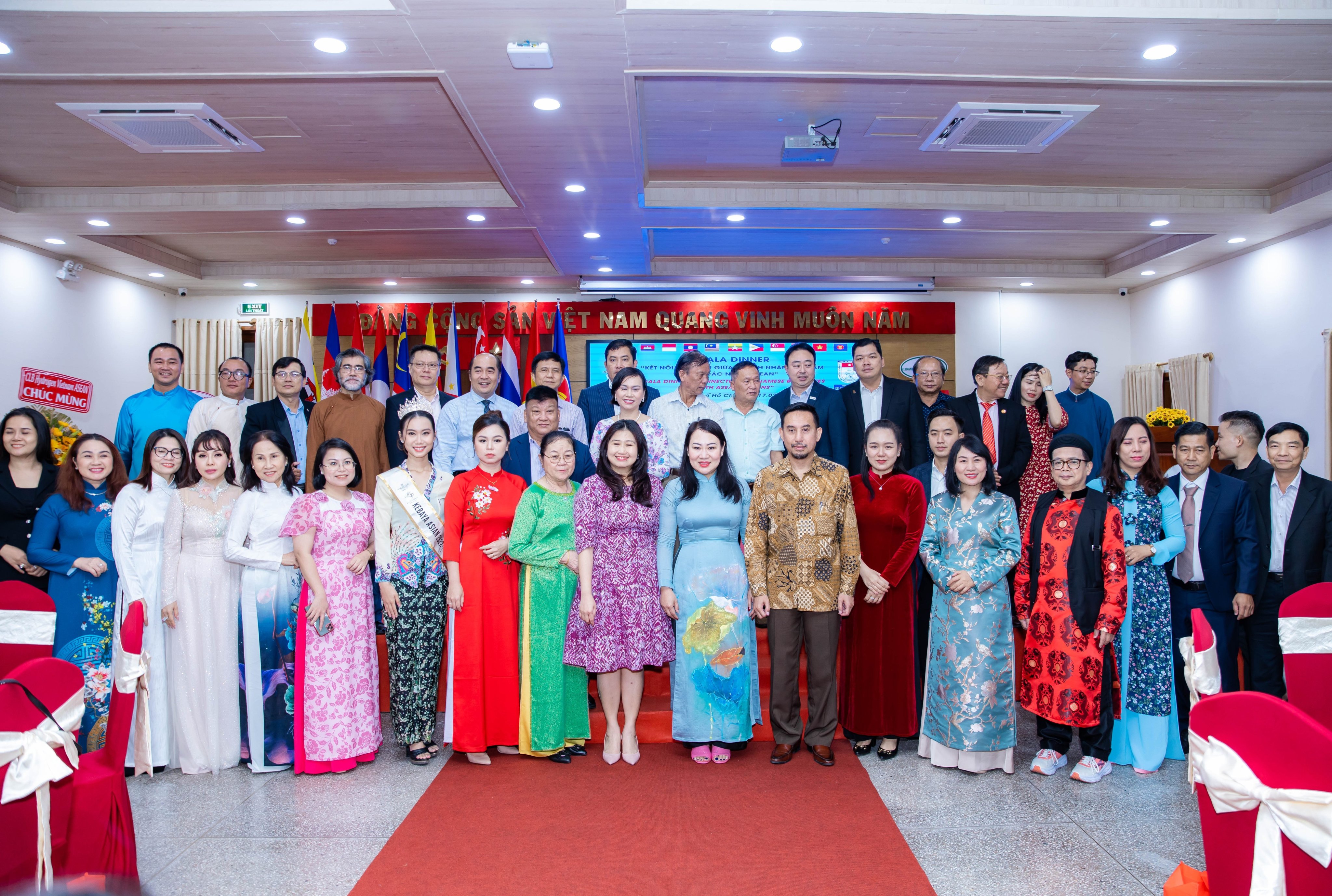 Đẩy mạnh kết nối doanh nhân Việt Nam với các nước ASEAN - 5