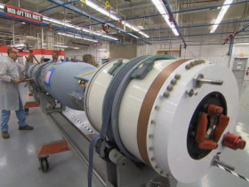 "Đột nhập" nhà máy sản xuất tên lửa Tomahawk của Mỹ
