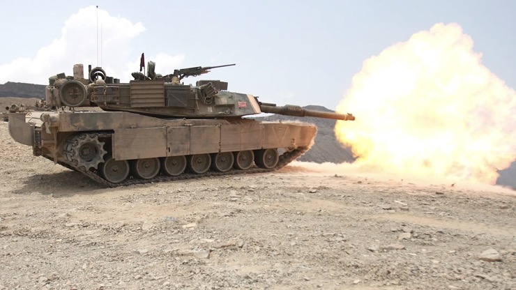 Mỹ thông báo rút ngắn thời gian cung cấp xe tăng Abrams cho Ukraine - 1