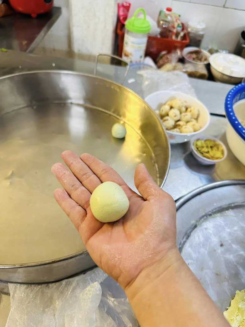 Nam MC U50 giàu có, độc thân của showbiz Việt làm món ăn giản dị khiến dân mạng thấy nhớ quê - 10