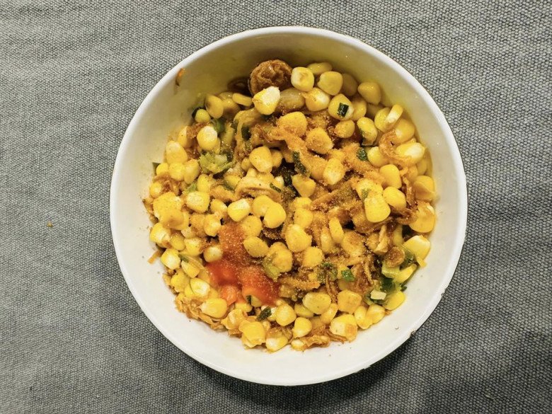 Nam MC U50 giàu có, độc thân của showbiz Việt làm món ăn giản dị khiến dân mạng thấy nhớ quê - 3