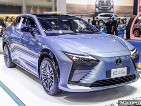 Lexus RZ 2023 chính thức mở bán, xe điện giá từ 2,6 tỷ đồng