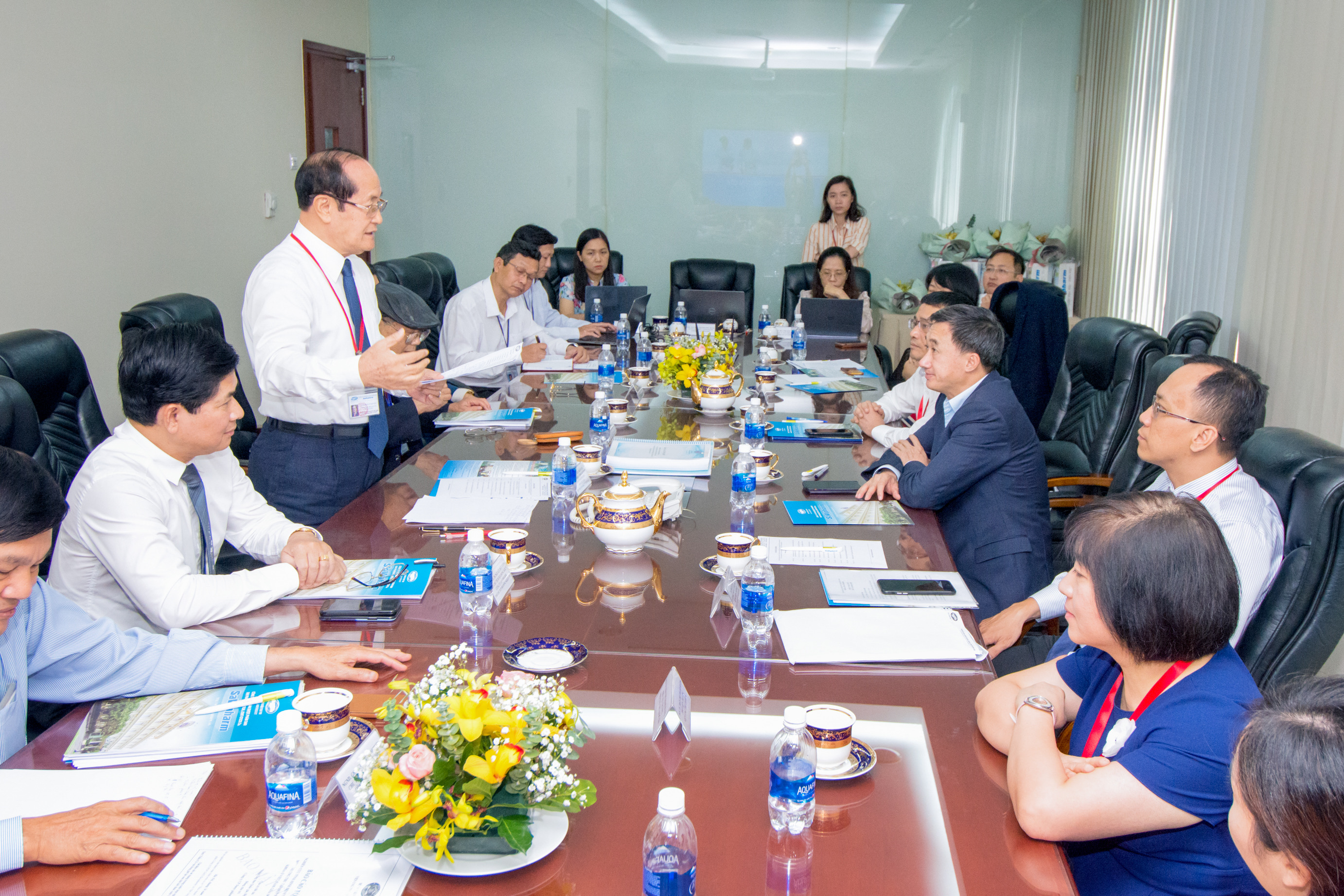 Tiếp tục học tập, nghiên cứu, nhận bằng Tiến sĩ ở tuổi 75 - 2