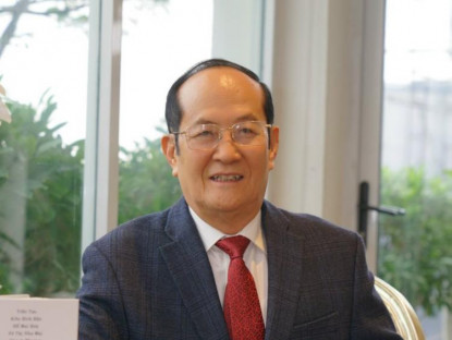 Bạn đọc - Tiếp tục học tập, nghiên cứu, nhận bằng Tiến sĩ ở tuổi 75