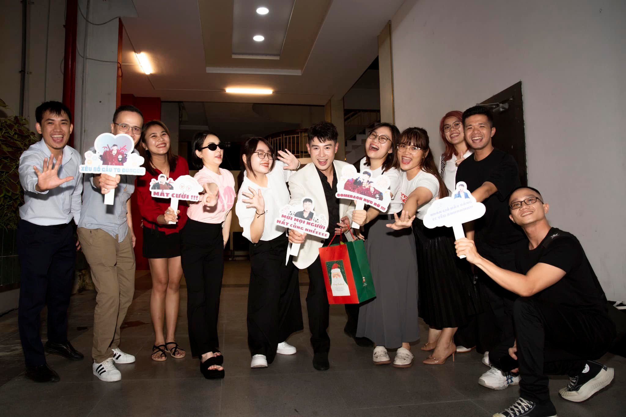 Tranh luận quanh giọng hát Hoàng Hải - 2