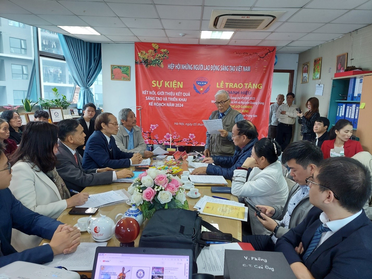 Hiệp hội Những người lao động sáng tạo Việt Nam tổ chức hội nghị Kết nối, giới thiệu kết quả sáng tạo và lễ trao Danh hiệu Ngôi sao sáng chế IPSTAR; Bằng kỉ lục thế giới GUINNESS - 3