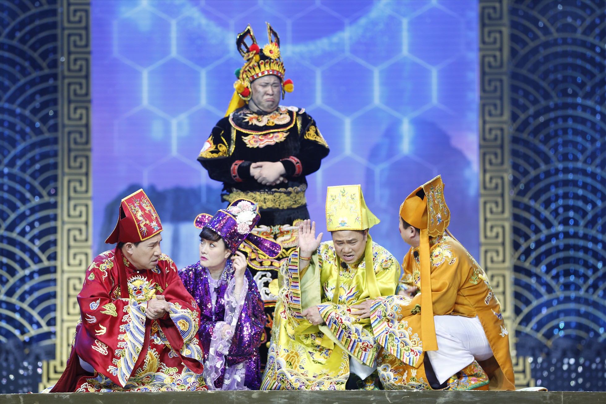 NSƯT Chí Trung đáp trả khán giả chê chương trình Táo Quân - 2