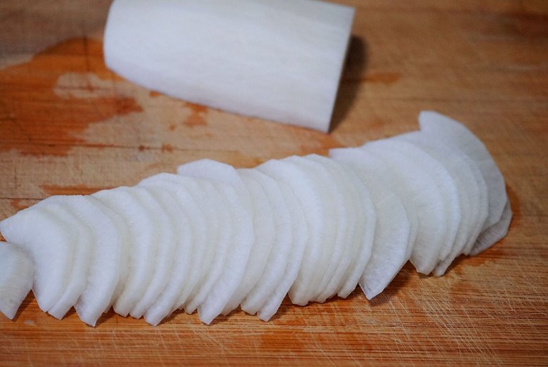 Củ cải vào mùa, đem ngâm chua ngọt giòn sần sật chống ngán cực tốt - 2