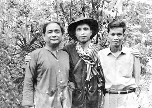 Chuyện tình của một nhà văn - 1