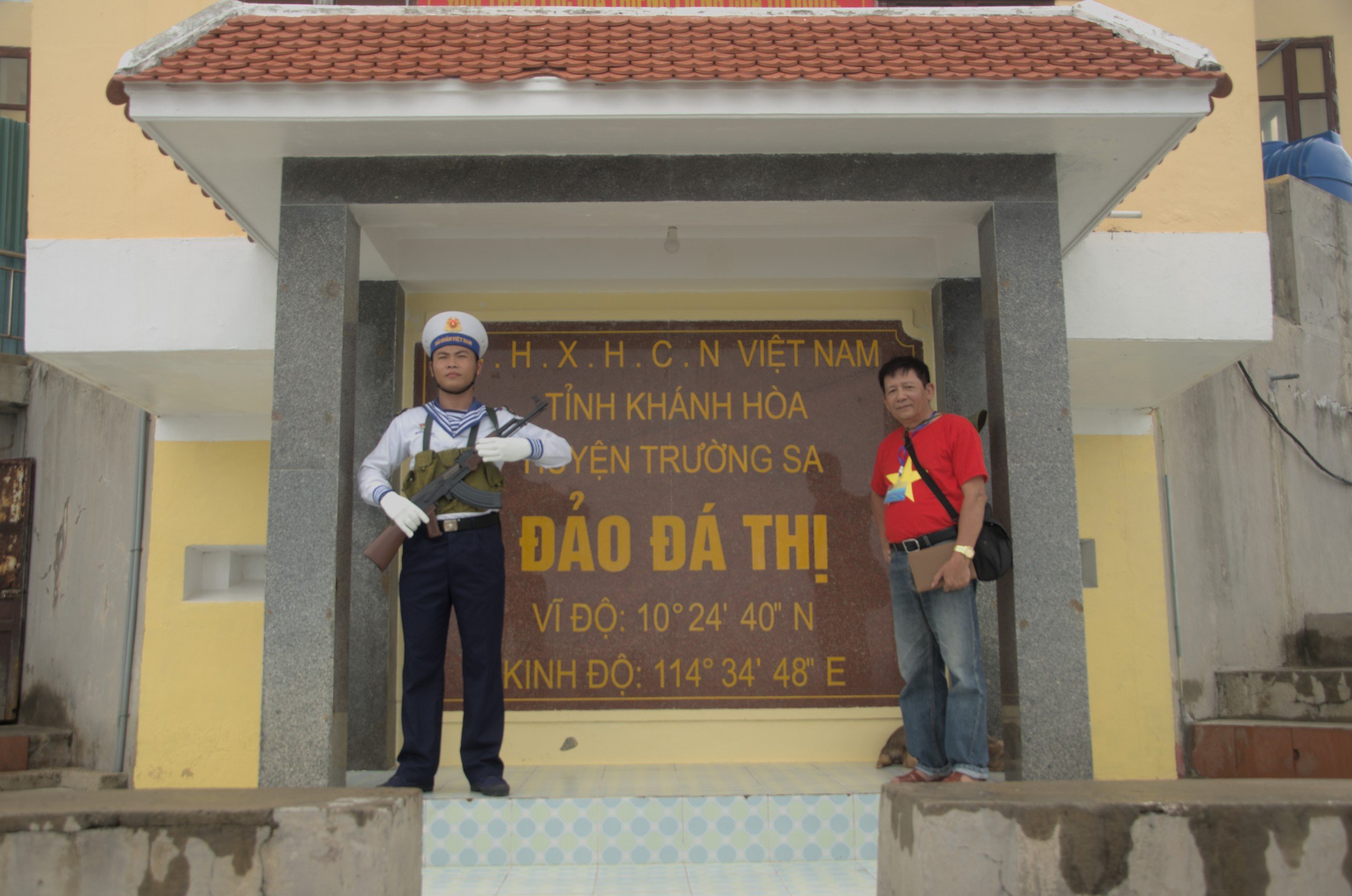 Gặp đảo (tùy bút) - 3