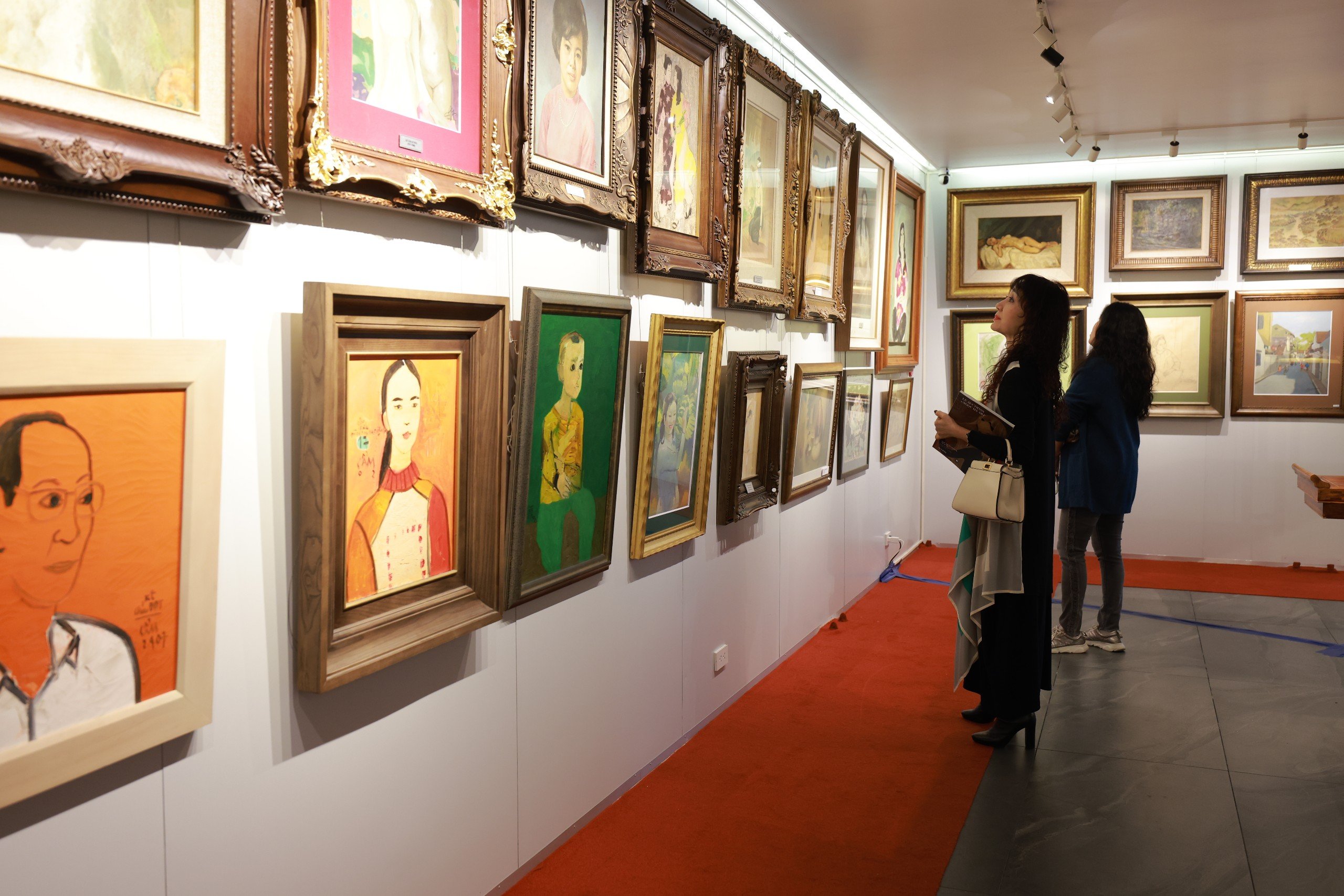 Trưng bày và đấu giá 221 tác phẩm hội họa ấn tượng thế kỷ 20 - 5