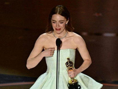 Oscar 2024: Oppenheimer 7 giải, Emma Stone nhận tượng vàng với vai diễn gợi cảm
