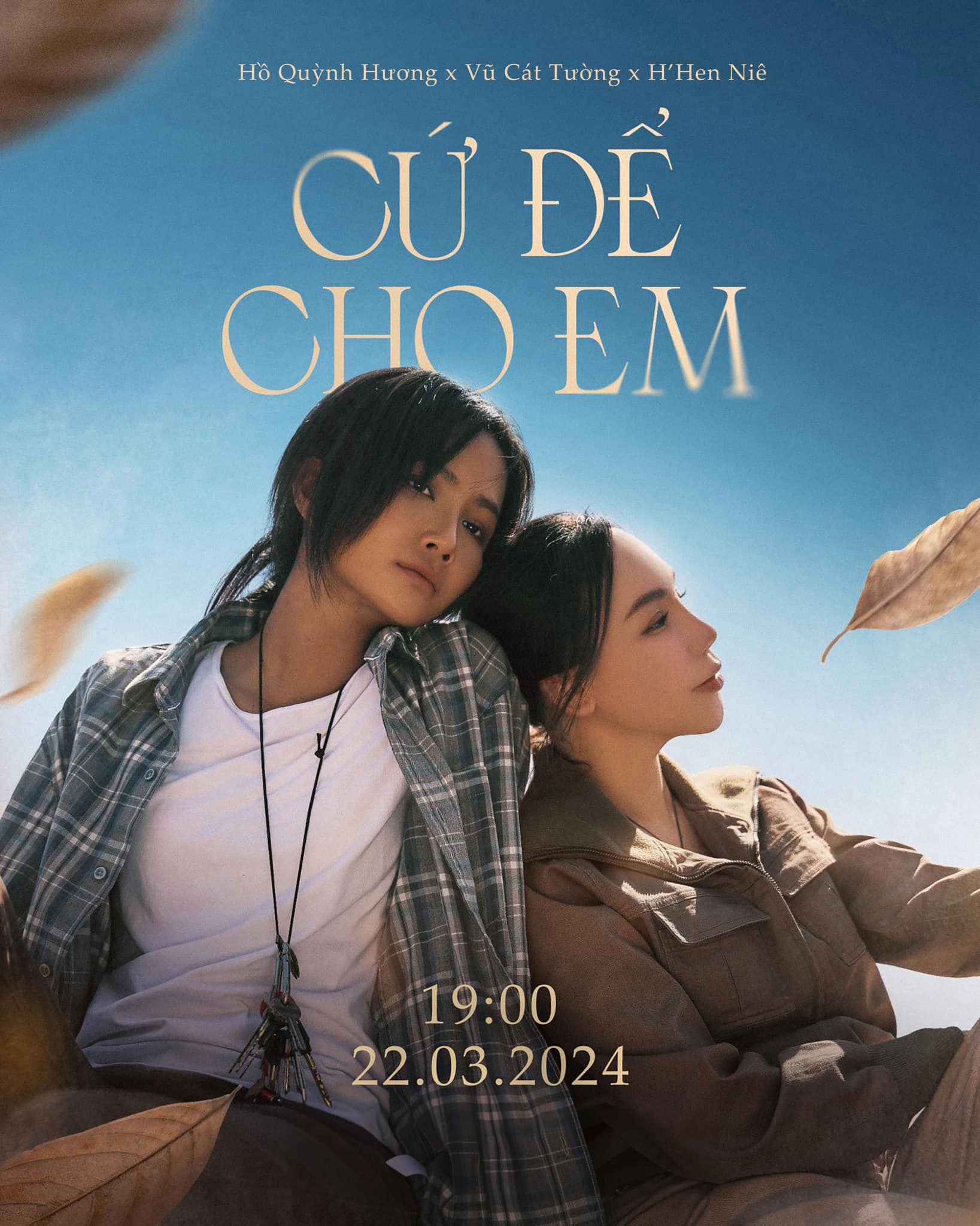 Hồ Quỳnh Hương gây tò mò với hình ảnh trở lại: tựa đầu vào H'Hen Niê - 1