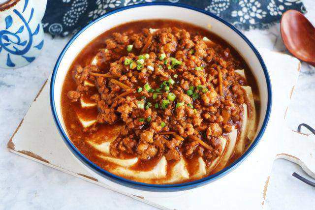 Hôm nay nấu gì: Bữa tối 3 món dễ nấu cho ngày thời tiết "khó ở" - 3