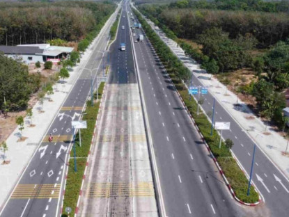 Tỉnh ở Việt Nam có đường nghìn tỷ cực đẹp, có chỗ 10 làn xe, không kém cạnh cao tốc hiện đại
