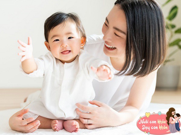 Bé tập nói thường gọi "bố" trước chứ không phải "mẹ", lý do rất thuyết phục mẹ nghe xong cũng đừng buồn - 6