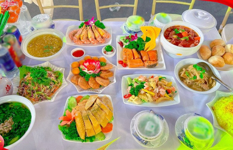 Cỗ cưới của Quang Hải - Thanh Huyền: Bị dân mạng hiểu lầm và chê thiếu sót, menu chính thức đầy đủ 12 món  - 7