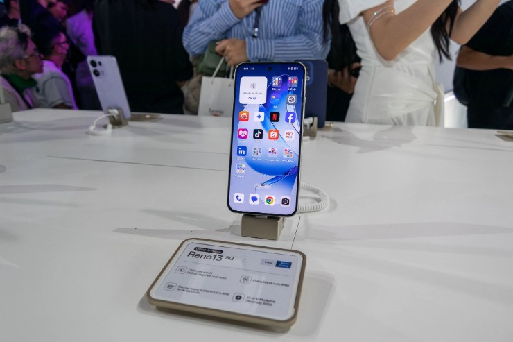 Những smartphone đáng chú ý ra mắt trong tháng 1/2025 - 5