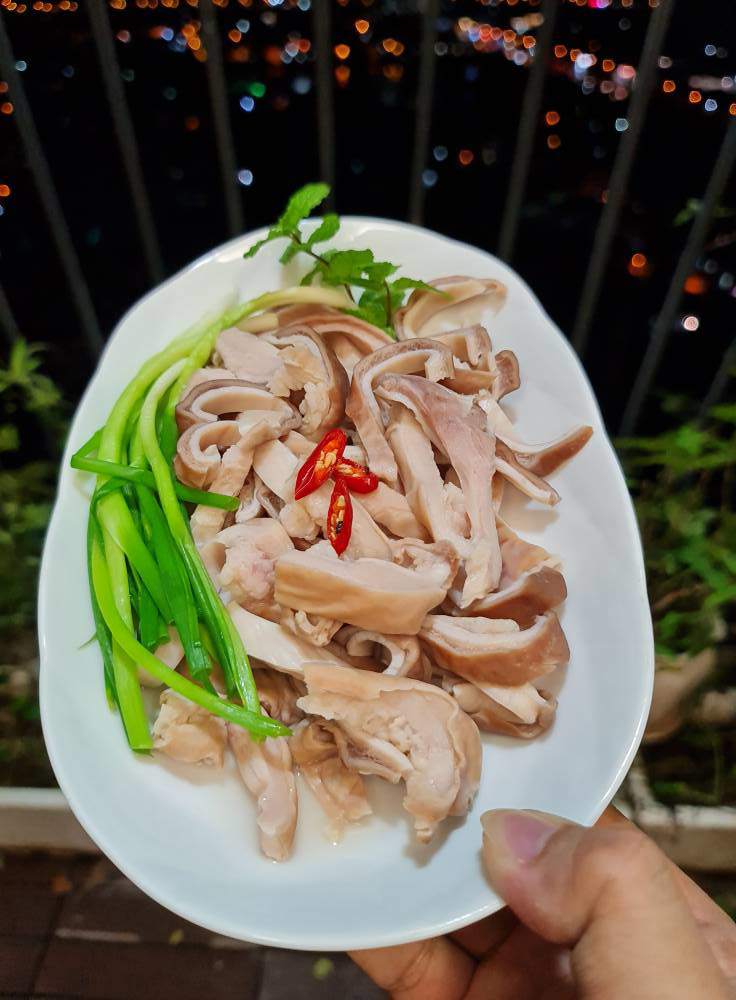Không chờ đến ngày 8/3, anh chồng vào bếp nấu cơm cho vợ suốt 365 ngày - 7