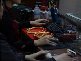 Giá vàng chiều 24/3: Tăng mạnh trở lại, nhà đầu tư đồng loạt 