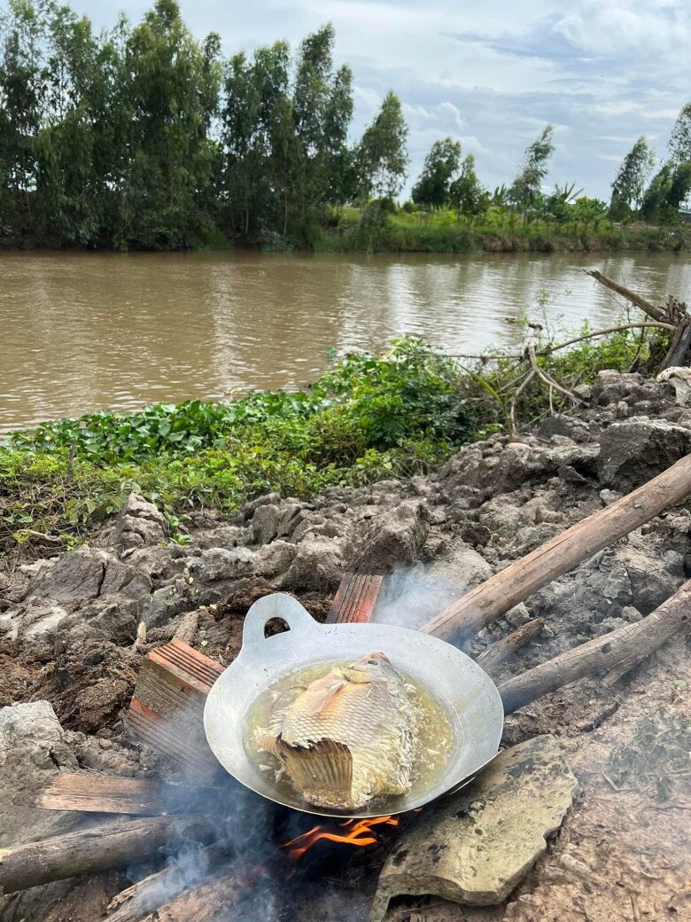 Hải Băng khoe &#34;bún ông Đạt&#34; quá hấp dẫn nhưng tiết lộ sở thích nấu ăn của chồng giảm dần khi ở với mình - 9