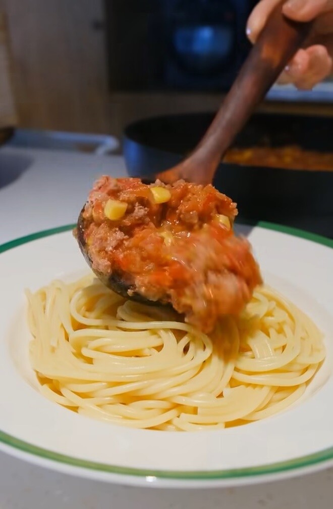 Làm mì spaghetti như cách của &#34;mẹ 3 con&#34; Phạm Quỳnh Anh, em nhỏ nào cũng sẽ thích mê muốn ăn hoài - 7