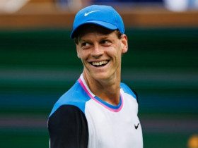 Nóng nhất thể thao sáng 2/1: Sinner chia tay năm 2025 đầy xúc động