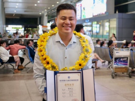 Lại Lý Huynh gây chấn động thế giới 2025, khiến “đế chế