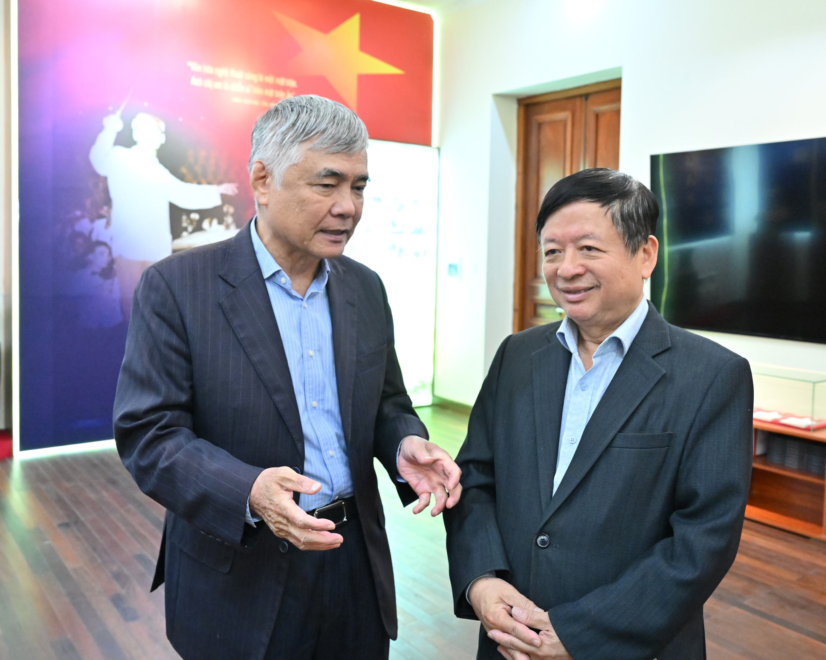 “Nguyện vì dân” - Khúc chính ca từ chiếc huy hiệu đỏ thắm - 2