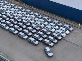 Ngôi vương doanh số ô tô toàn cầu sắp đổi chủ