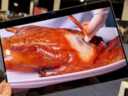 Công nghệ - Trên tay máy tính bảng cực mỏng, đè bẹp iPad Pro