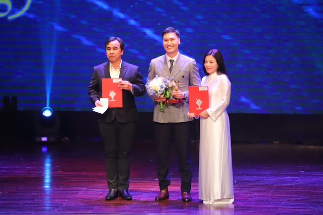 “Mưa đỏ” xuất sắc giành 3 giải Cánh diều Vàng năm 2025 - 5