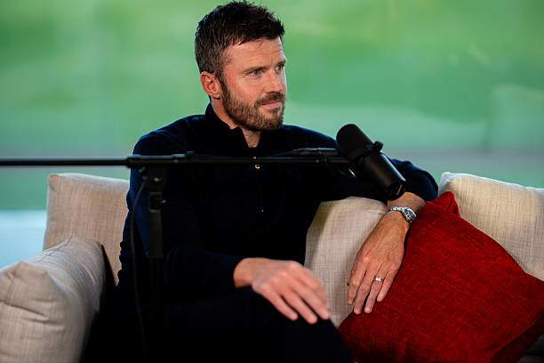 Carrick chưa dẫn dắt MU trận nào đã bị chê bai, người vợ cũng bị liên lụy - 1