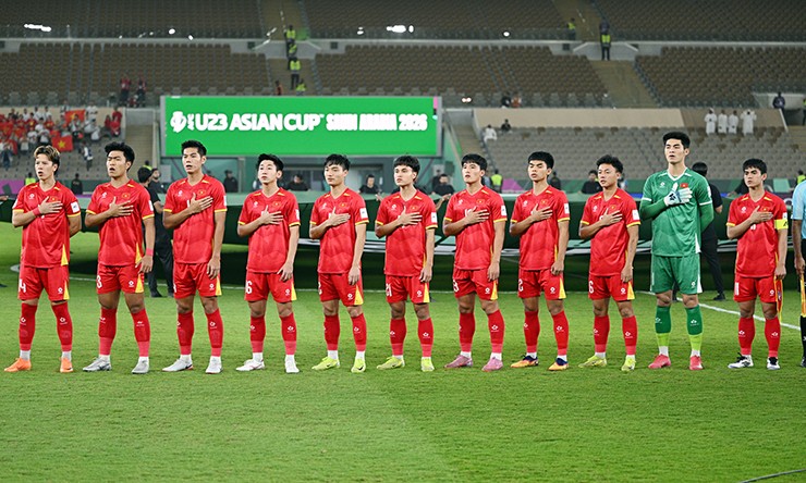 HLV Kim Sang Sik thèm ăn phở, U23 Việt Nam quyết vô địch châu Á mới về - 2