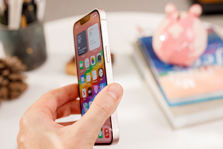 Mẫu iPhone “fullbox” giá trị sử dụng vẫn còn nguyên dù ra mắt từ lâu - 2