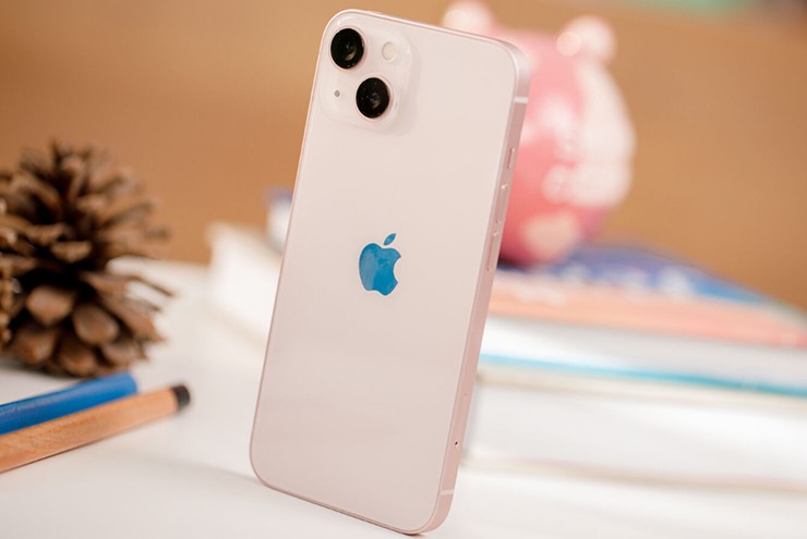 Mẫu iPhone “fullbox” giá trị sử dụng vẫn còn nguyên dù ra mắt từ lâu - 1