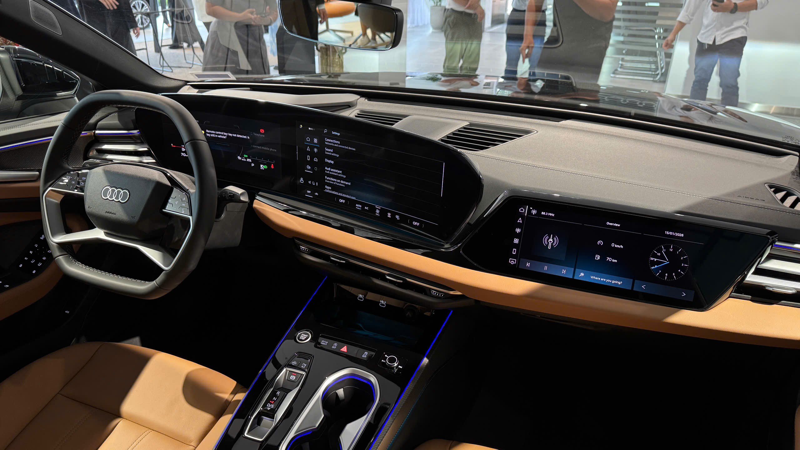 Cận cảnh Audi A6 bản thương mại vừa có mặt tại Việt Nam - 3