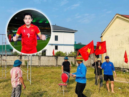 Giải trí - Đình Bắc đón tin vui: 10.000 bà con quê nhà đất ló Yên Trung "tiếp lửa" từ xa