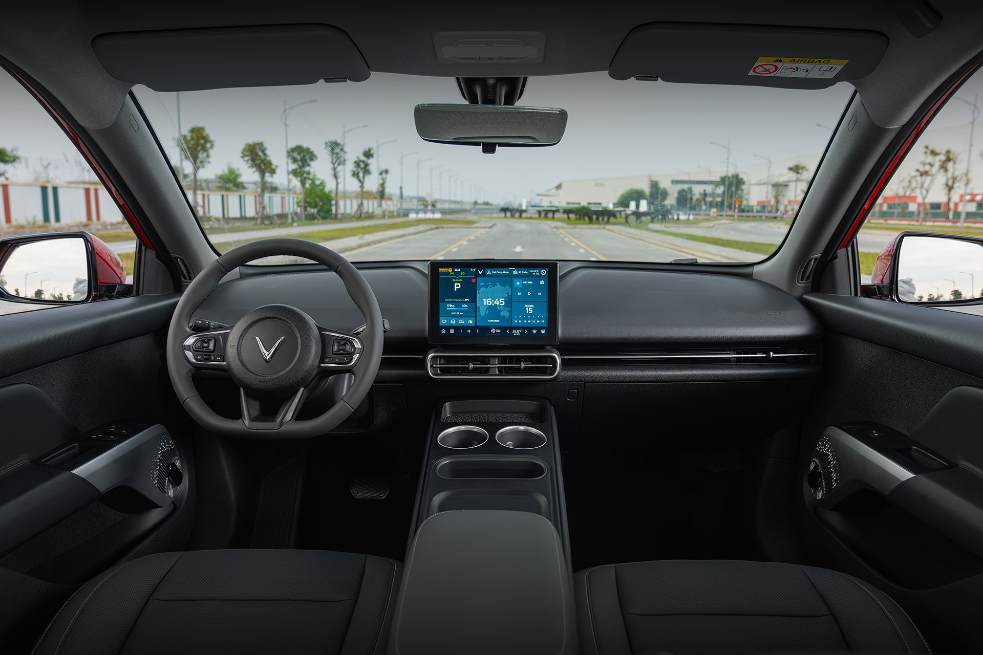 VinFast VF MPV 7 ra mắt thị trường Việt và có giá bán 819 triệu đồng - 4