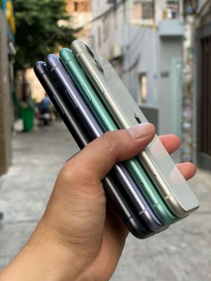 Giá chưa đến 6 triệu đồng, chiếc iPhone giá rẻ hiếm hoi này vẫn còn hỗ trợ iOS 26 - 3