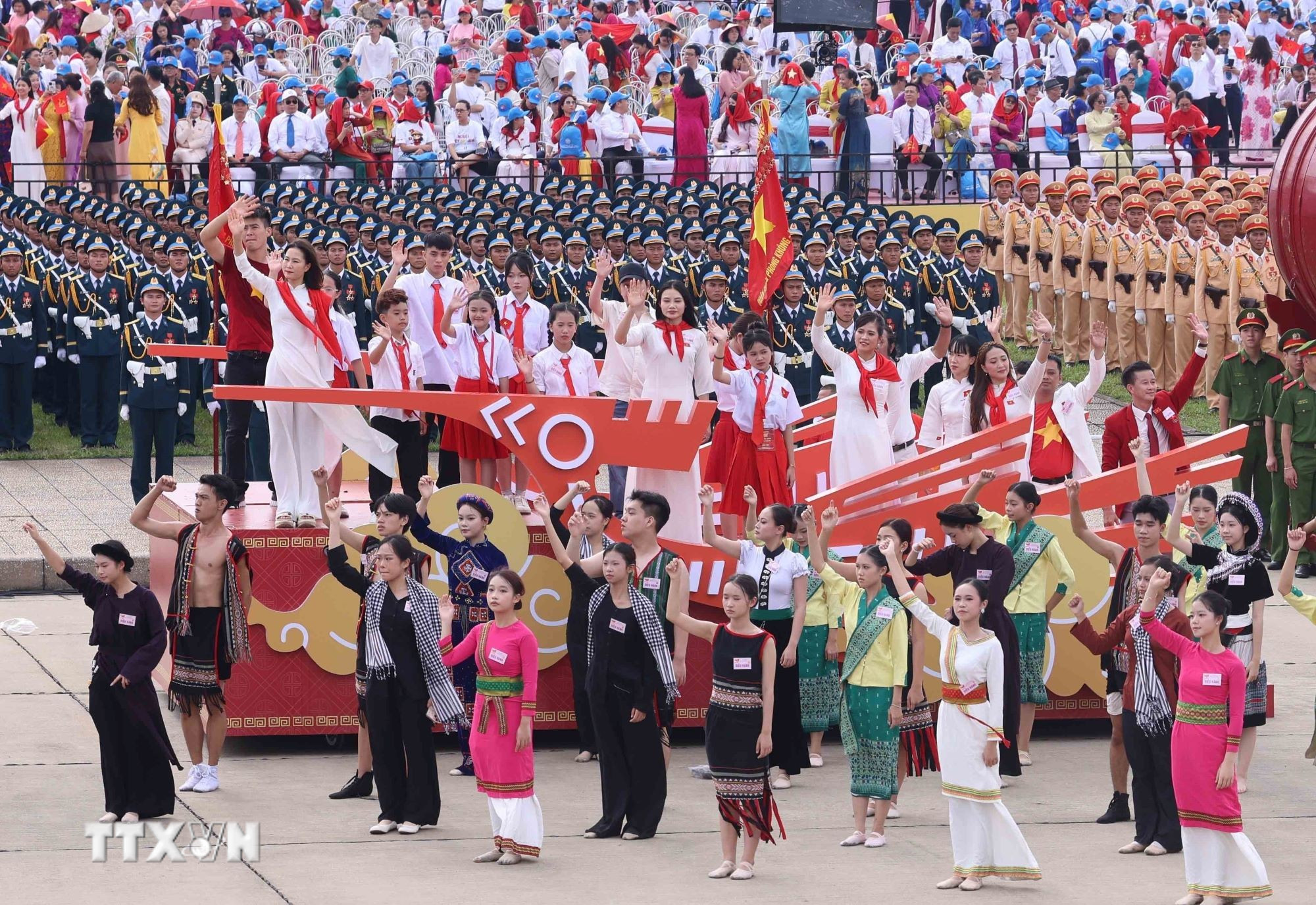 Đại hội XIV của Đảng: Niềm vui của các văn nghệ sỹ khi "đường lớn đã mở" - 1