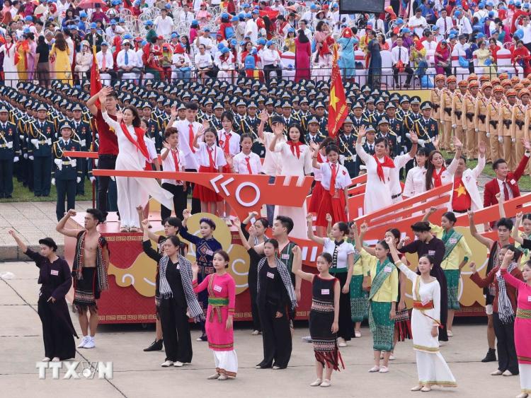 Đại hội XIV của Đảng: Niềm vui của các văn nghệ sỹ khi đường lớn đã mở