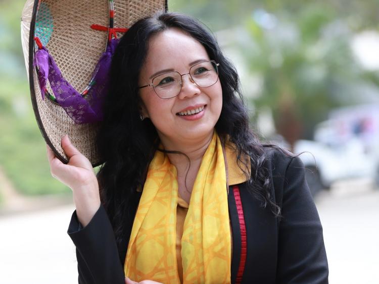 Nhà thơ Nguyễn Thúy Quỳnh và sự dấn thân bền bỉ