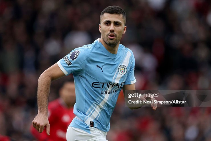 Tin mới nhất bóng đá tối 22/1: "Rodri sẽ không bao giờ tìm lại đỉnh cao phong độ" - 1