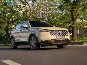 5 mẫu xe hybrid bán chạy nhất tháng 12/2025