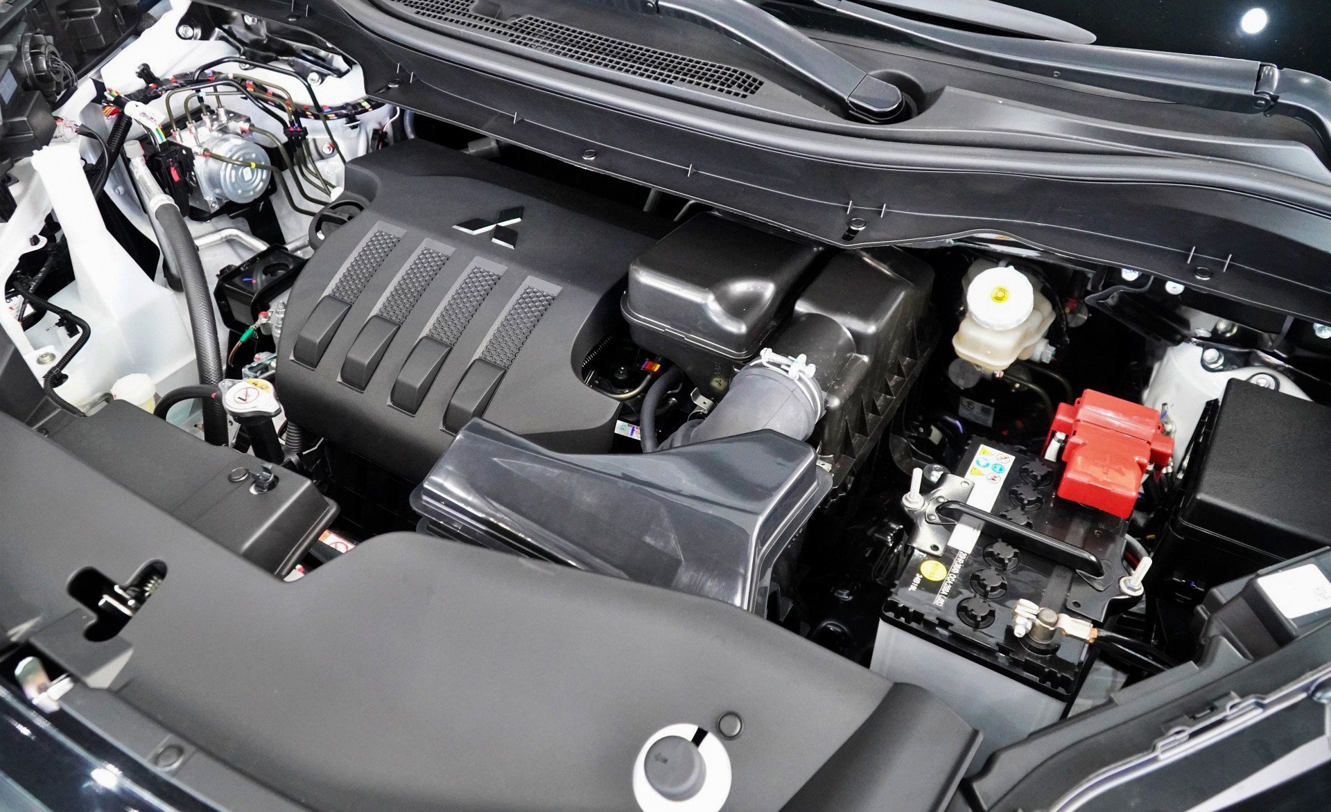 Mitsubishi Xpander Cross phiên bản nâng cấp có những gì đặc biệt? - 8