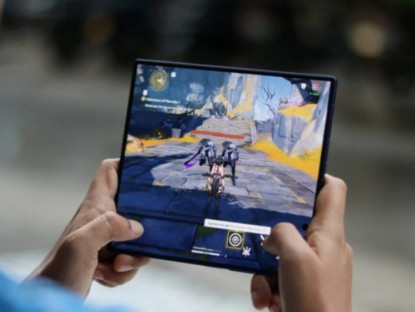 Công nghệ - Galaxy Z Fold 8 hay iPhone Fold đáng chi tiền hơn?