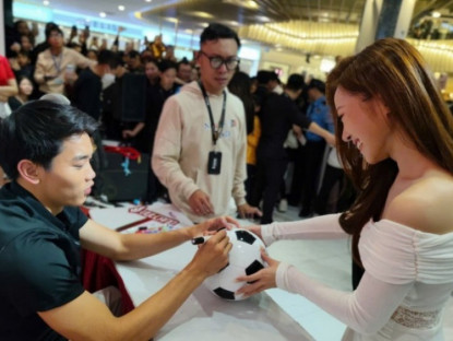 Giải trí - Đình Bắc lần đầu nói về thẻ đỏ khiến anh ám ảnh &amp; kế hoạch đặc biệt sau giải U23 châu Á