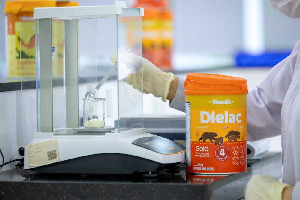 Vinamilk chủ động “đi trước nhiều bước” vì sức khỏe trẻ em - 1